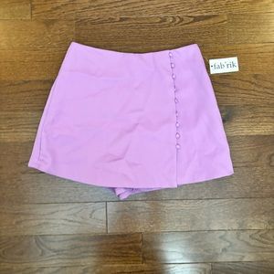 DO+BE Lavender Skort  SIZE: SMALL